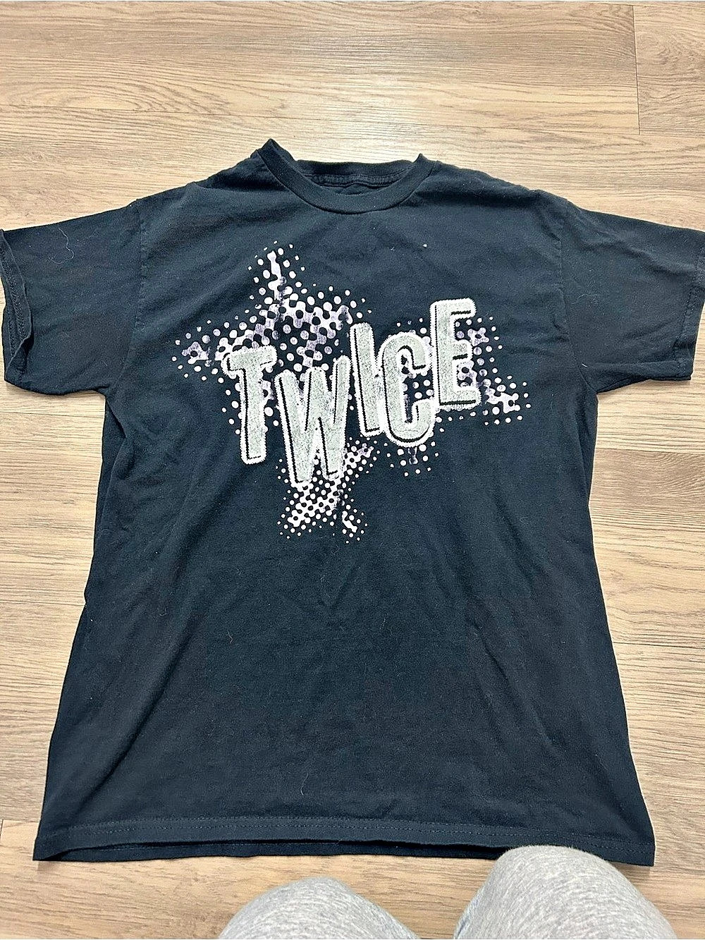 Twice Lollapalooza Exclusive T-Shirt Graphic Tee Black & White Medium